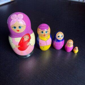 Ukrainian Nesting Dolls Set Pink Yellow